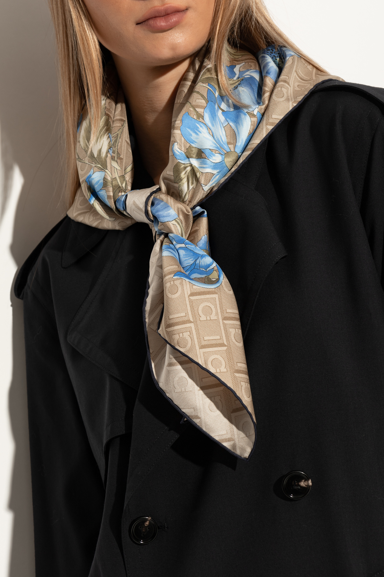 スカーフ Ferragamo Scarves FERRAGAMO Silk scarf with print | Women's Accessories | Vitkac